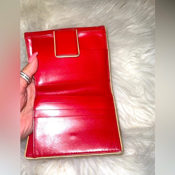 Authentic Prada Red Wallet! In great condition. Code: 129. - Picture 6 of 8